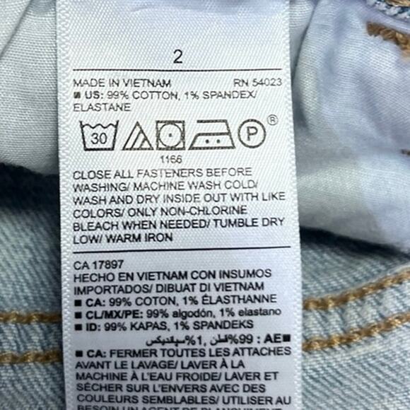 Old Navy Women's Blue Denim Mid Rise Distressed Cut Off Hem Mini Jeans Shorts 2 - Picture 4 of 4